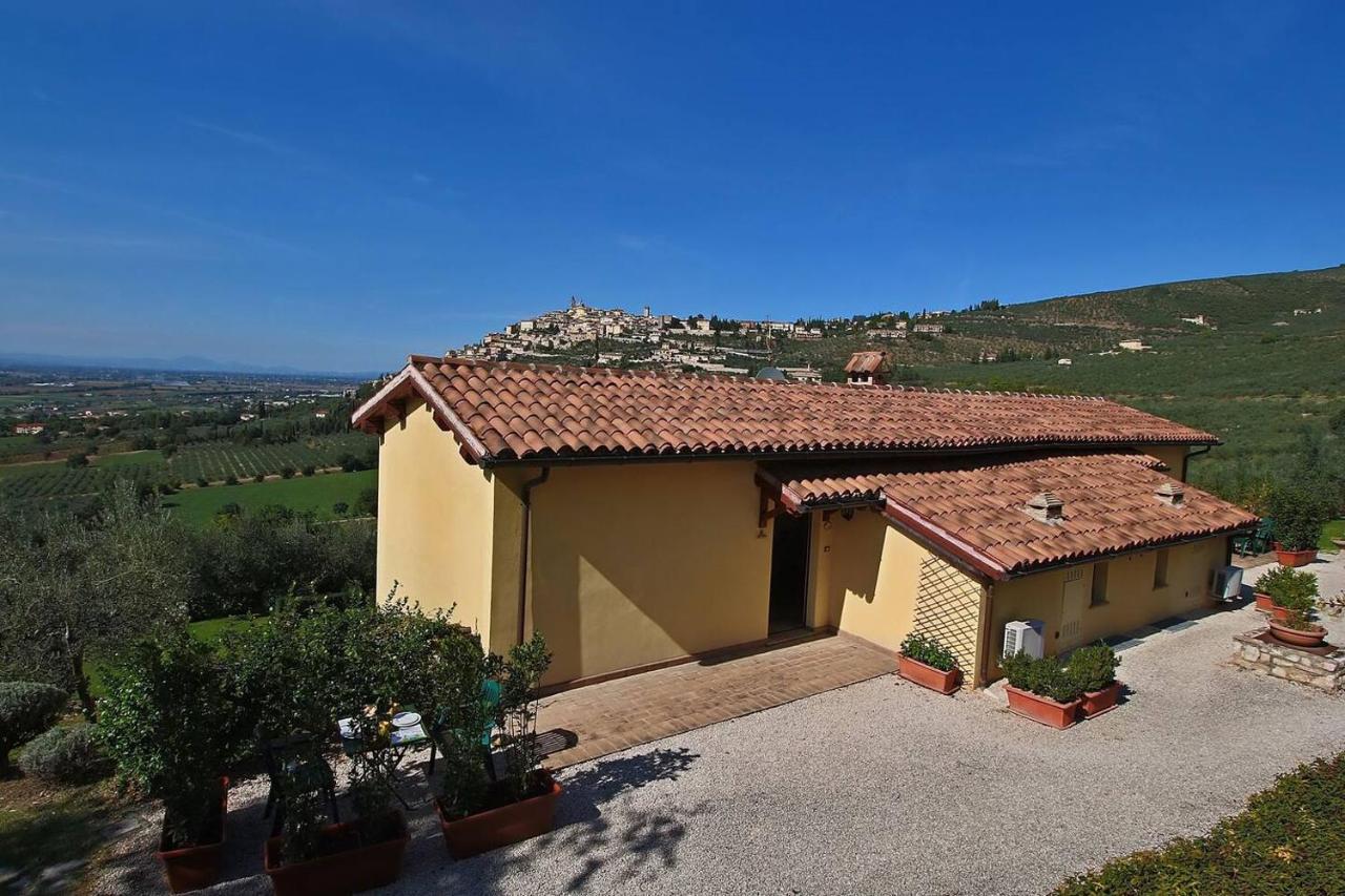 Agriturismo Fiordaliso Trevi Extérieur photo